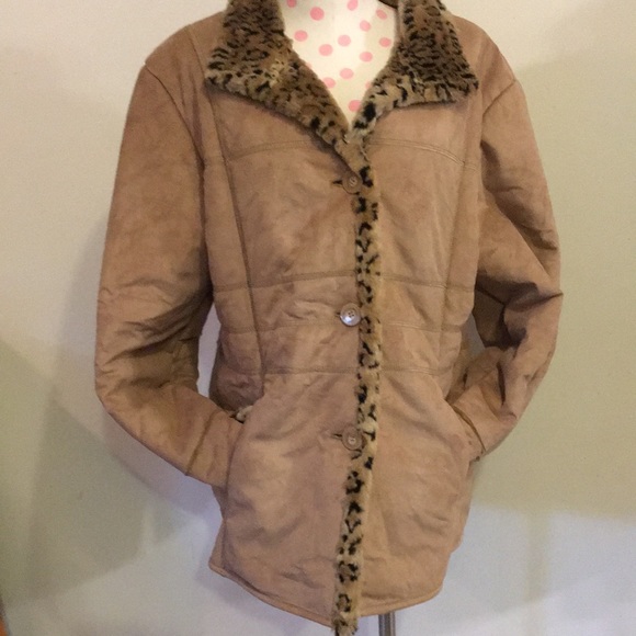 Regent Park Faux Suede Womans Coat Size Large Excellent Like NEW Gorgeous Warm - Picture 3 of 8